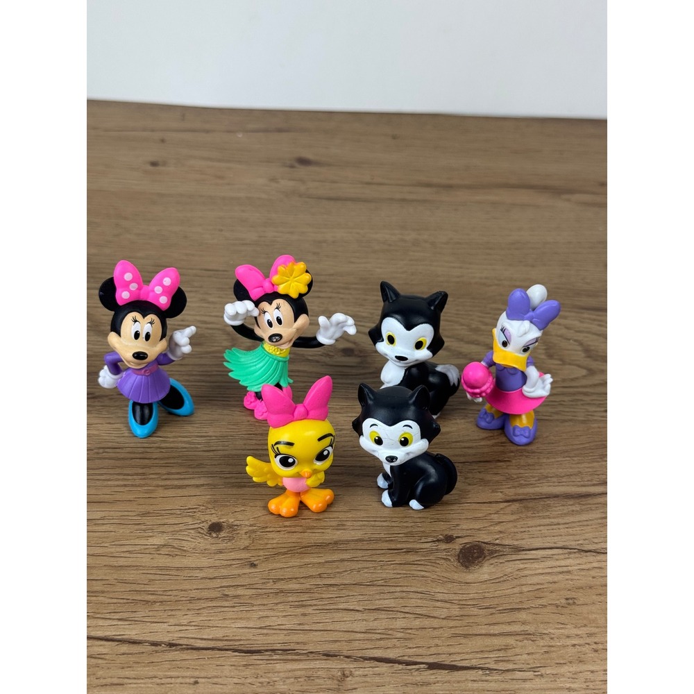 Disney Mini Figure Set Minnie Mouse Daisy Duck Figaro Cuckoo Loca 6pc
